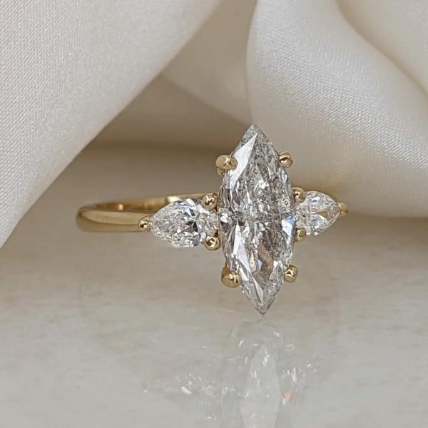 How to Choose the Perfect Marquise Cut Diamond Engagement Ring for Your Budget